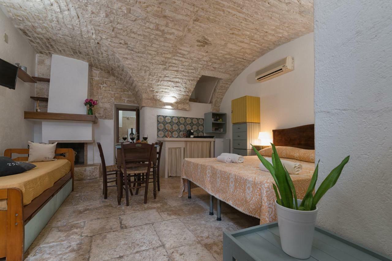 Casa Villani Guest House 오스투니 외부 사진